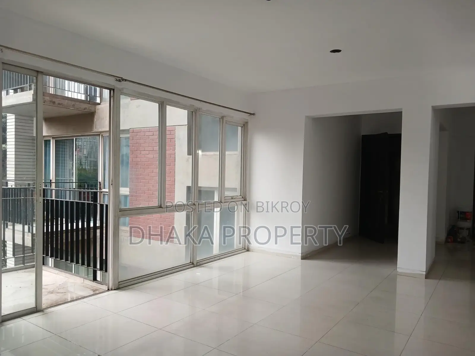 3Bed Wonderful Apartment Rent at Baridhara Diplomatic Zone in Baridhara