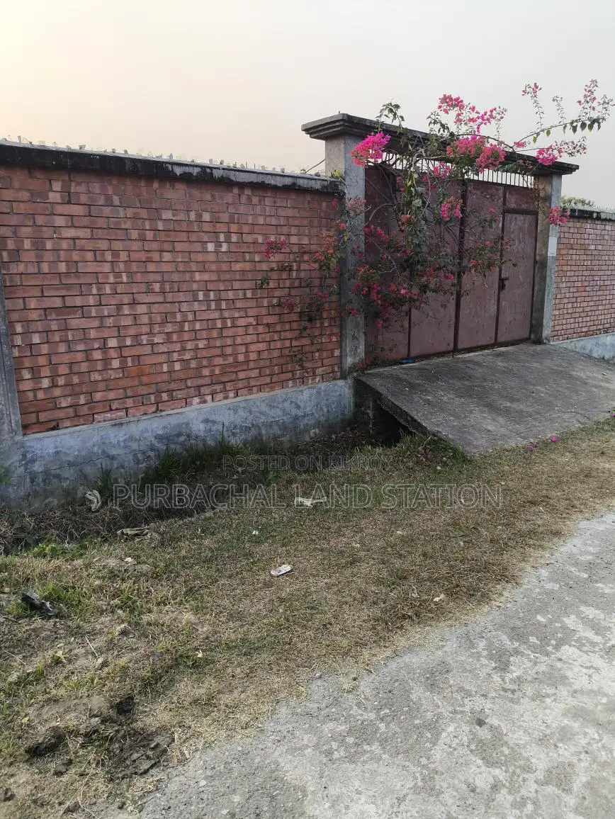 Near 300Ft road sector:11, East-North corner 3 katha plot sale in Purbachal in Purbachal