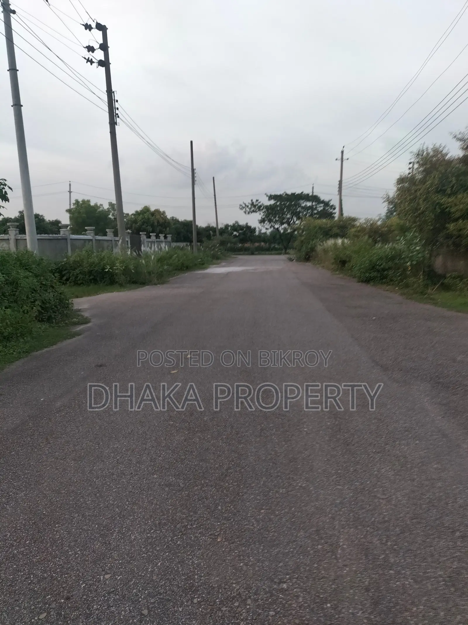 48ft Rd 3 Katha Park South at Sector- 9 in Purbachal