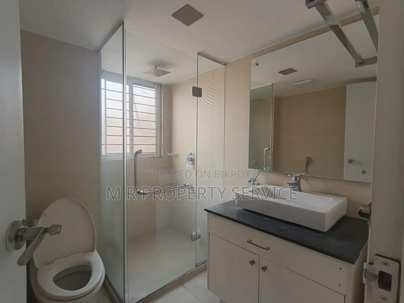 Banani Exclusive Fully Furnished Apartment Rent in Banani