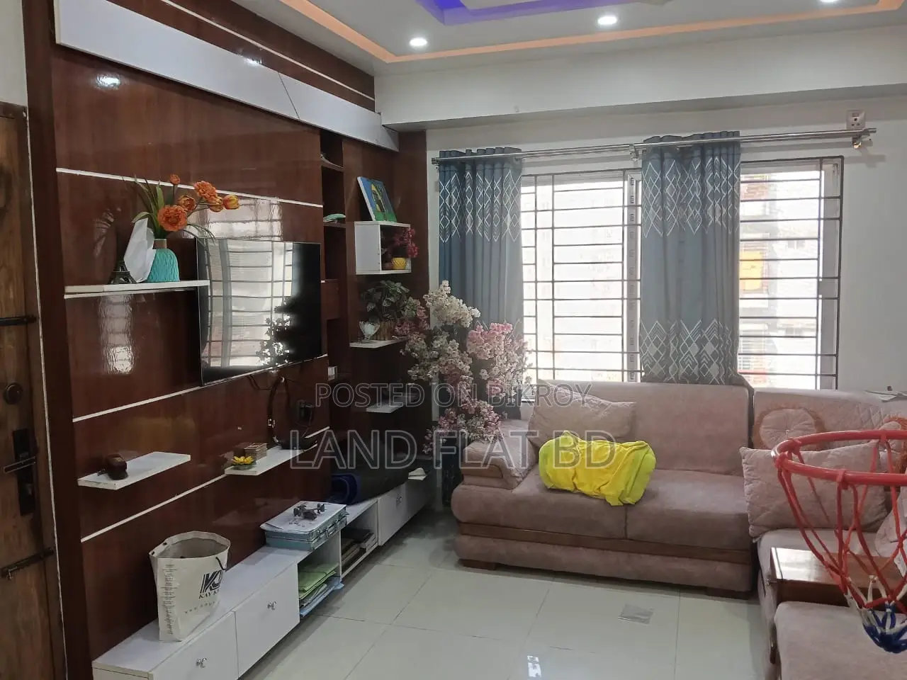 South-Facing 1300 SFT Flat with Decoration and Loan Facilities in Mohammadpur