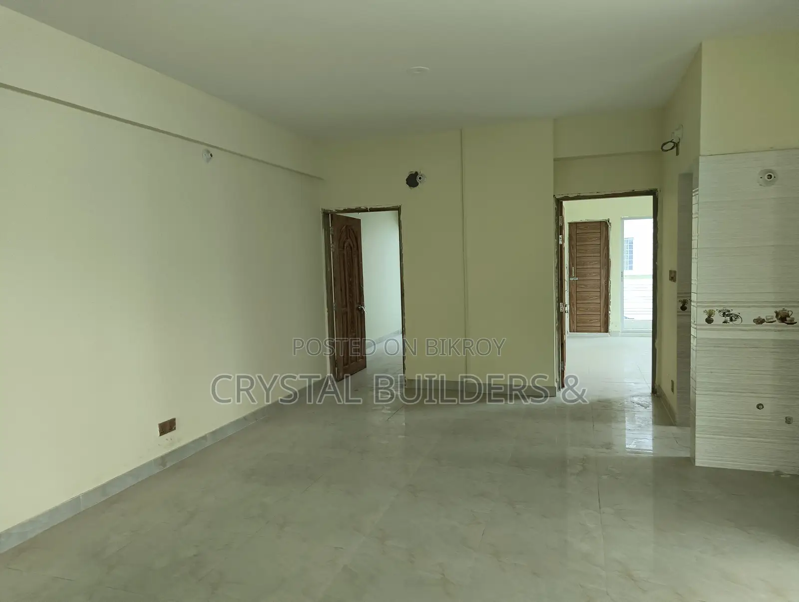 "Dream Home Ready to Move" Flat Price 90 Lakh Taka in Banasree