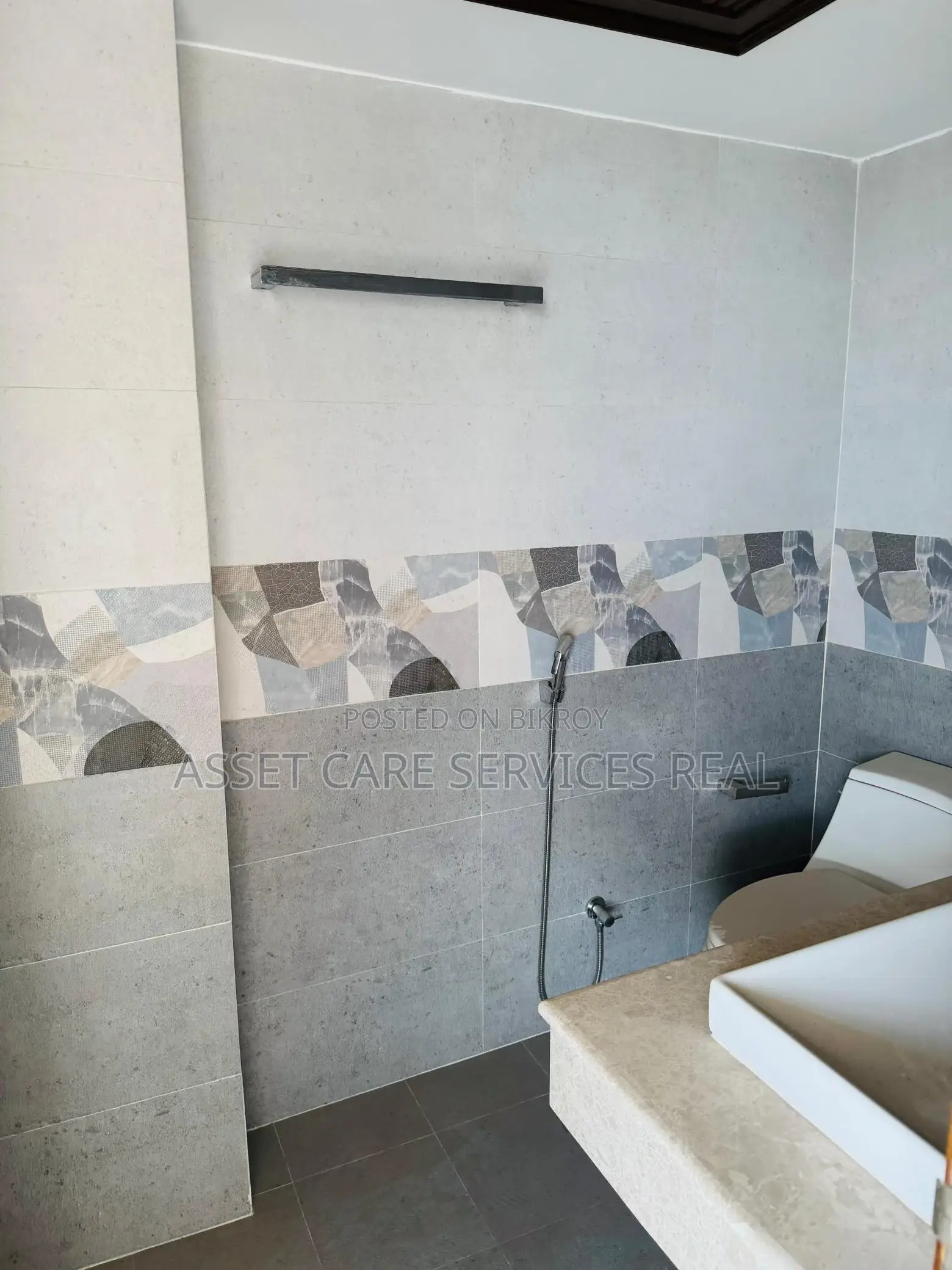 2 Brand New Flat Sale @ One Floor in Gulshan