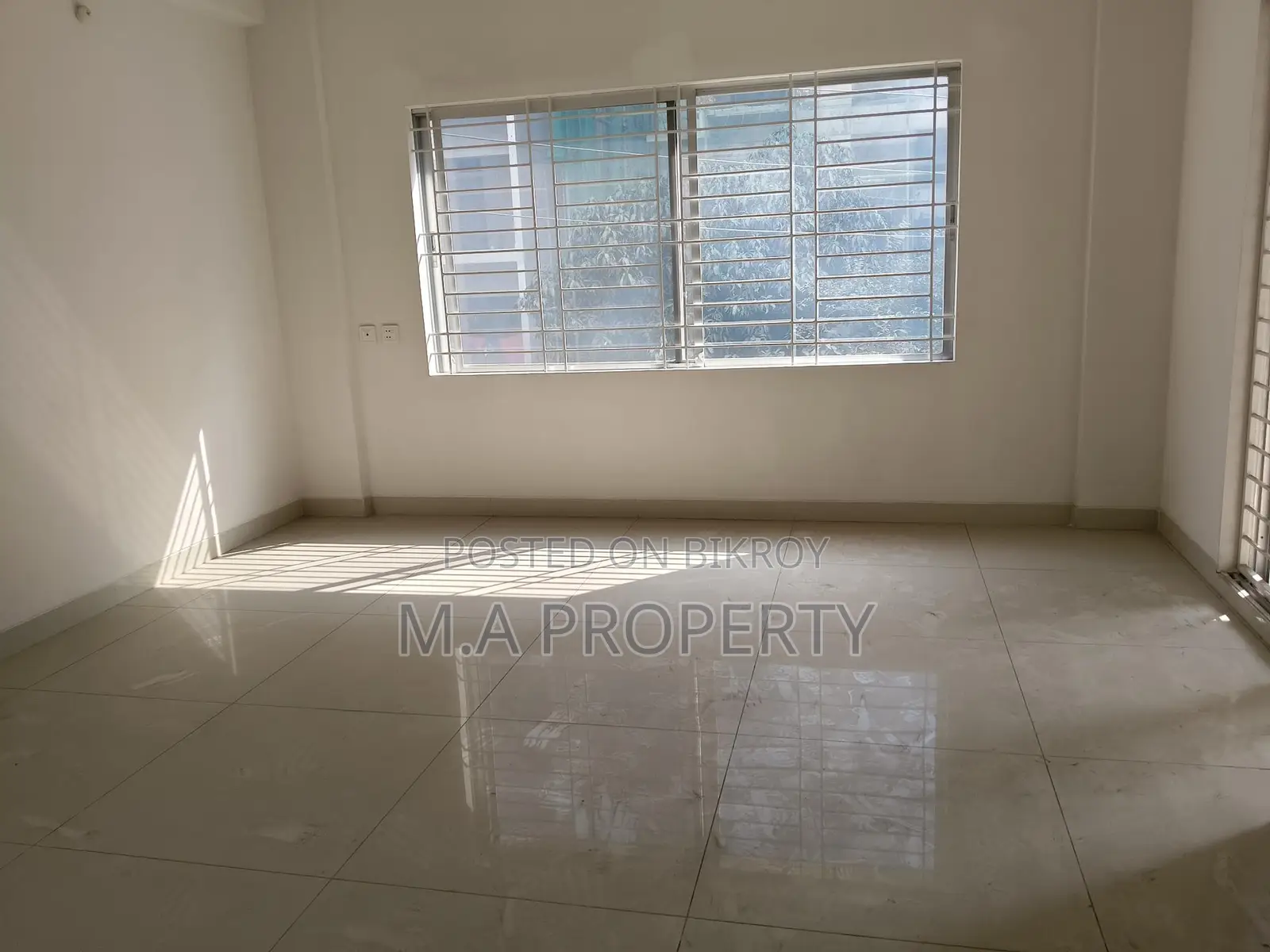 Rent Apartment 4-Bedroom 3200sqft Gulshan-2 in Gulshan