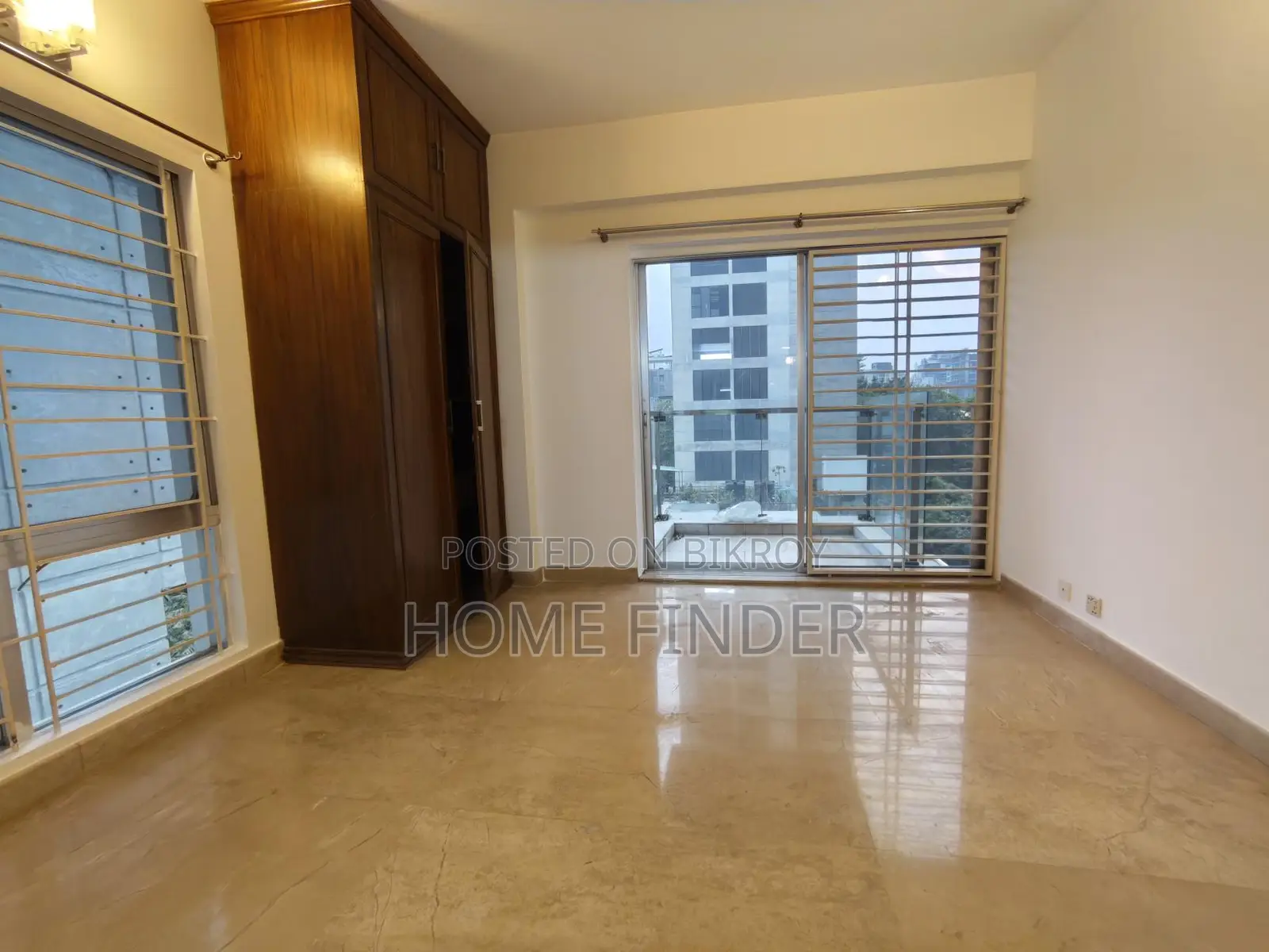 4 Bed 3550 Sqft Un-Furnished Apartment For Rent In Gulshan 2 in Gulshan