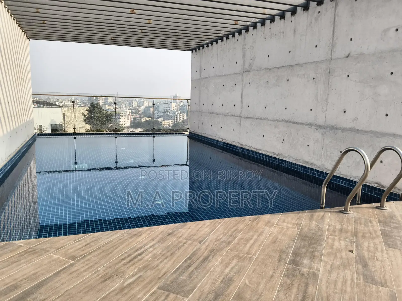 Rent Apt 4-Bed 2-Carpark 5th floor Gulshan North in Gulshan