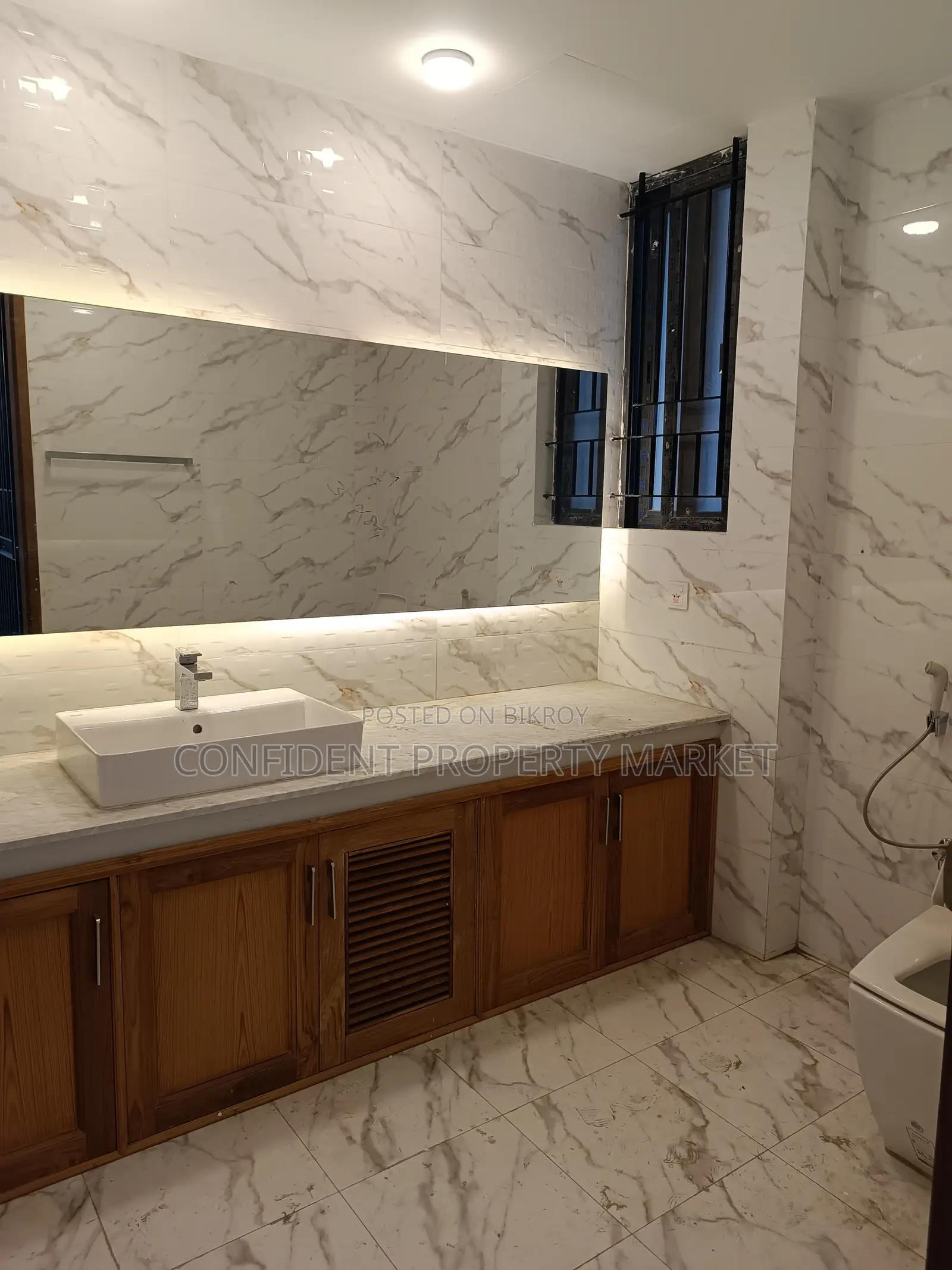 Semi Furnished Flat For Rent In Gulshan in Gulshan