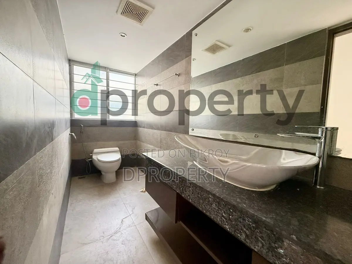4bdrm Apartment in Uttara for Rent in Uttara