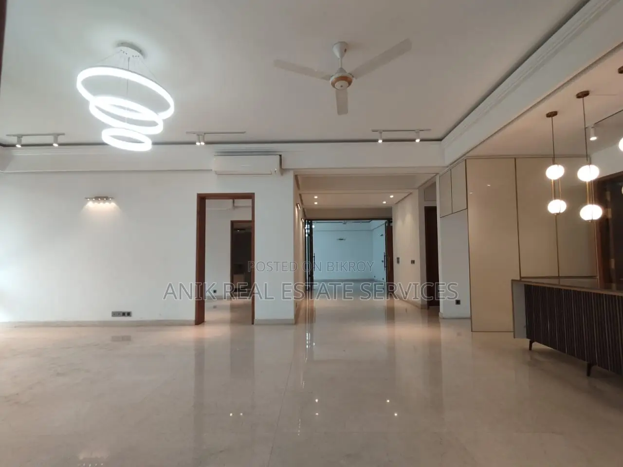 New Modern 3 Bedroom Semi Farnised Flat Rent At Gulshan 1 in Gulshan
