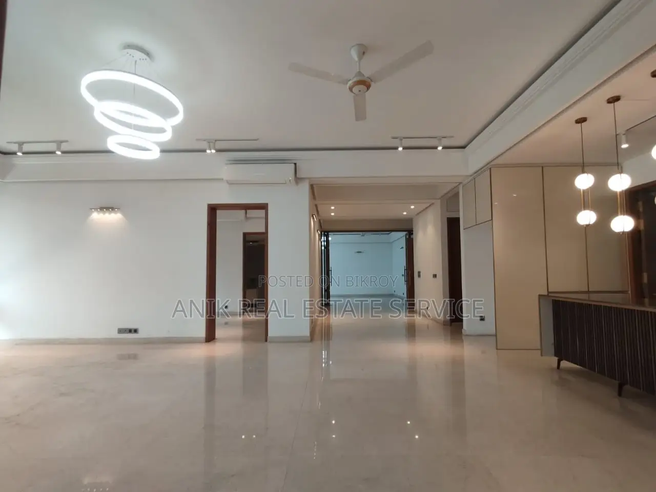 New Modern 3 Bedroom Semi Farnised Flat Rent At Gulshan 1 in Gulshan