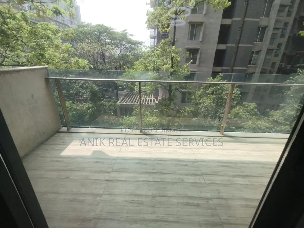 New Modern 3 Bedroom Semi Farnised Flat Rent At Gulshan 1 in Gulshan