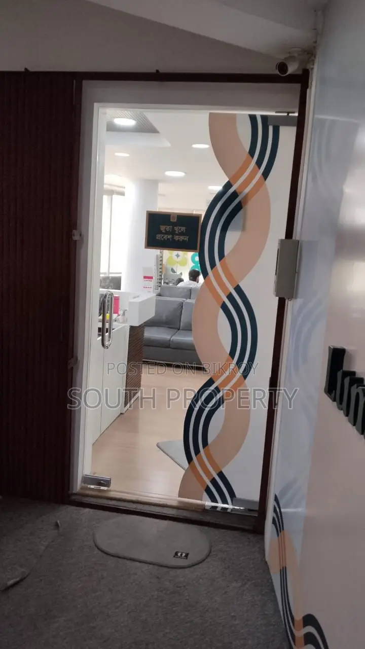 Own a 4724 sqft Office Space at Panthapath in Dhanmondi