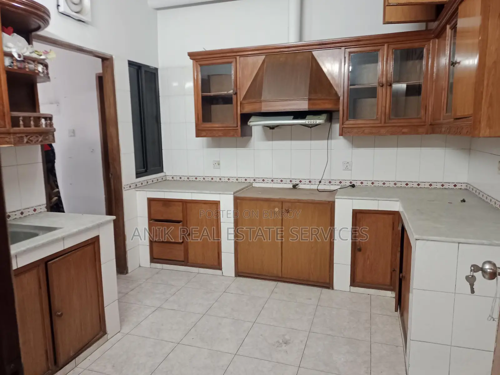 Good Quality 3 Bedroom Un Farnised Flat Rent At Gulshan 2 in Gulshan