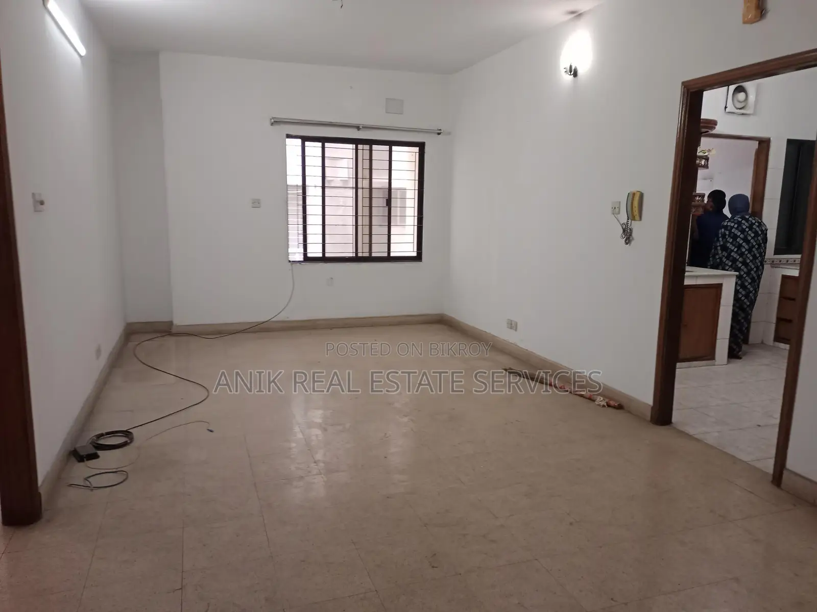 Good Quality 3 Bedroom Un Farnised Flat Rent At Gulshan 2 in Gulshan