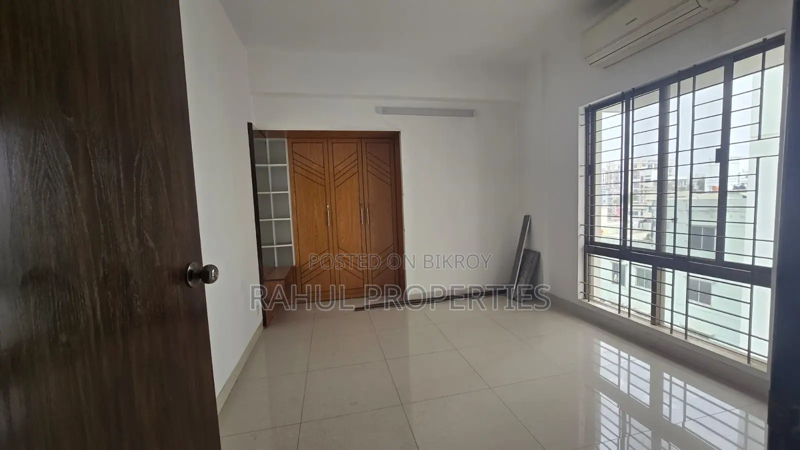 Apartment For Sale In Bashundhara R/A-2250 Sqft in Basundhara