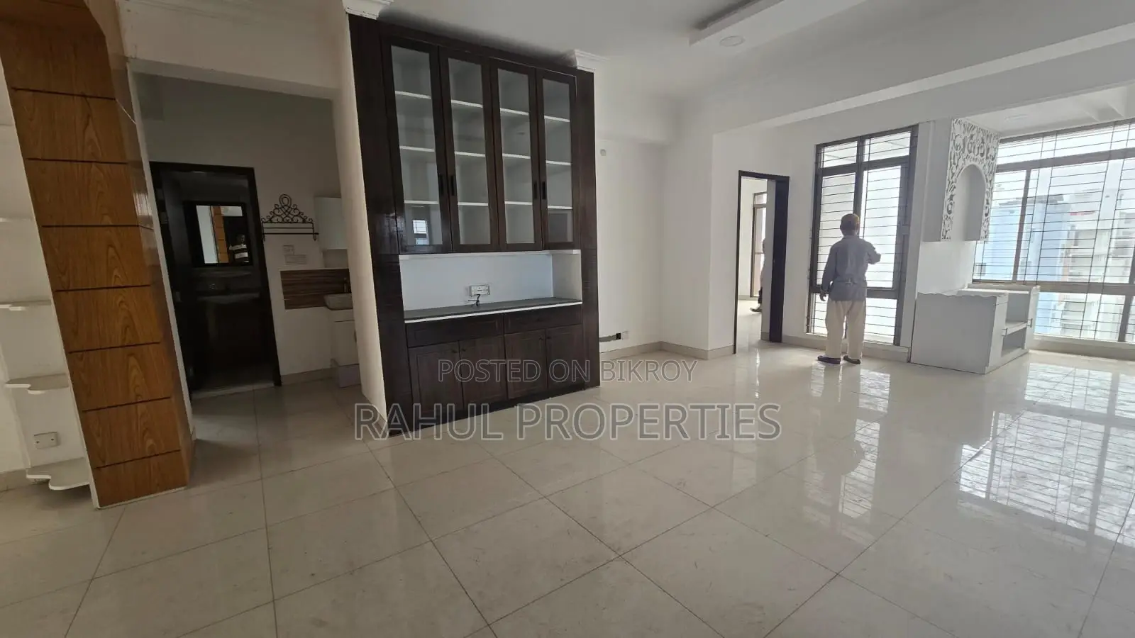 Apartment For Sale In Bashundhara R/A-2250 Sqft in Basundhara
