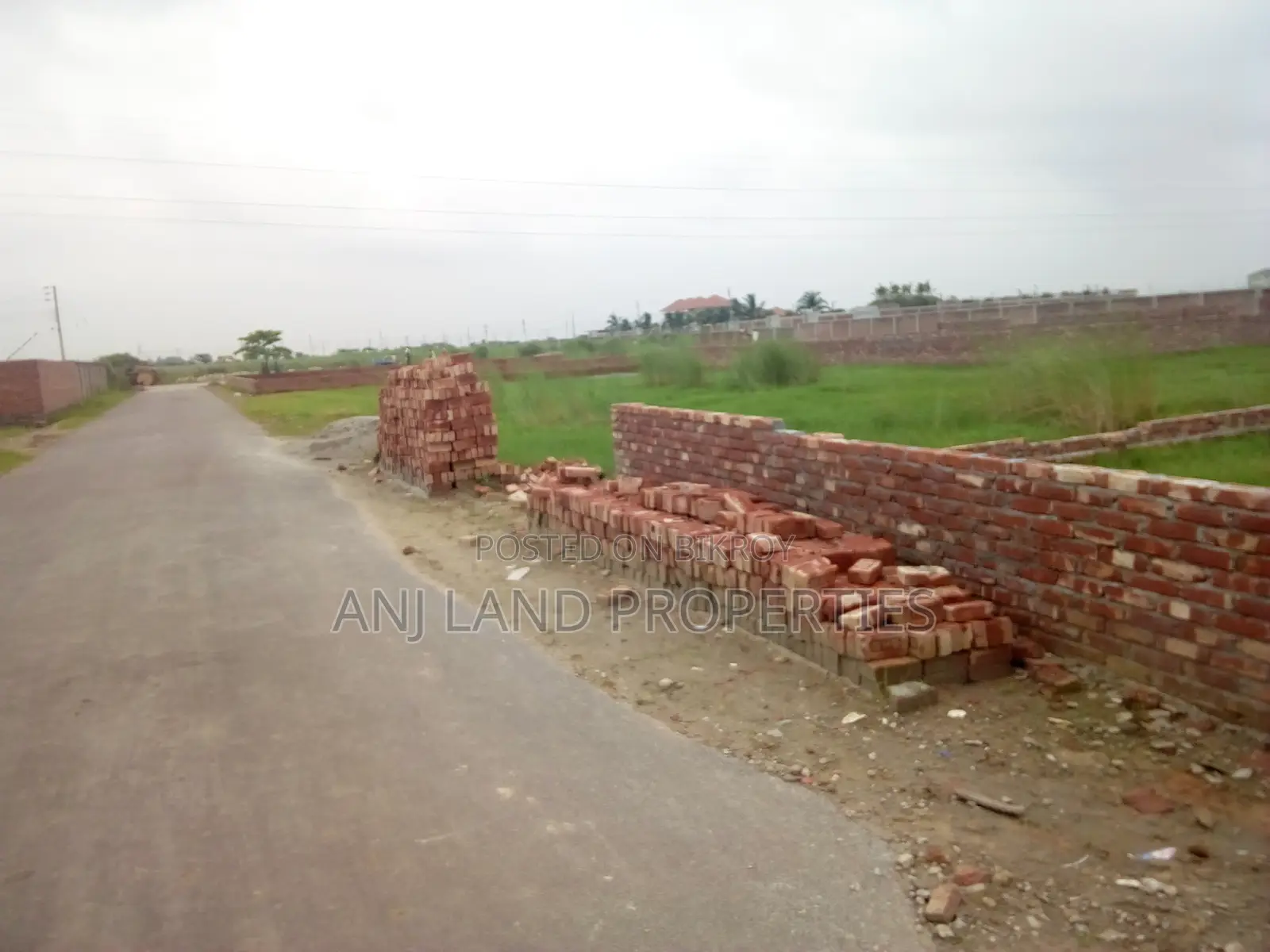 3-Katha South-Facing Plot Sale in N-Block near Bazar Protidin in Basundhara