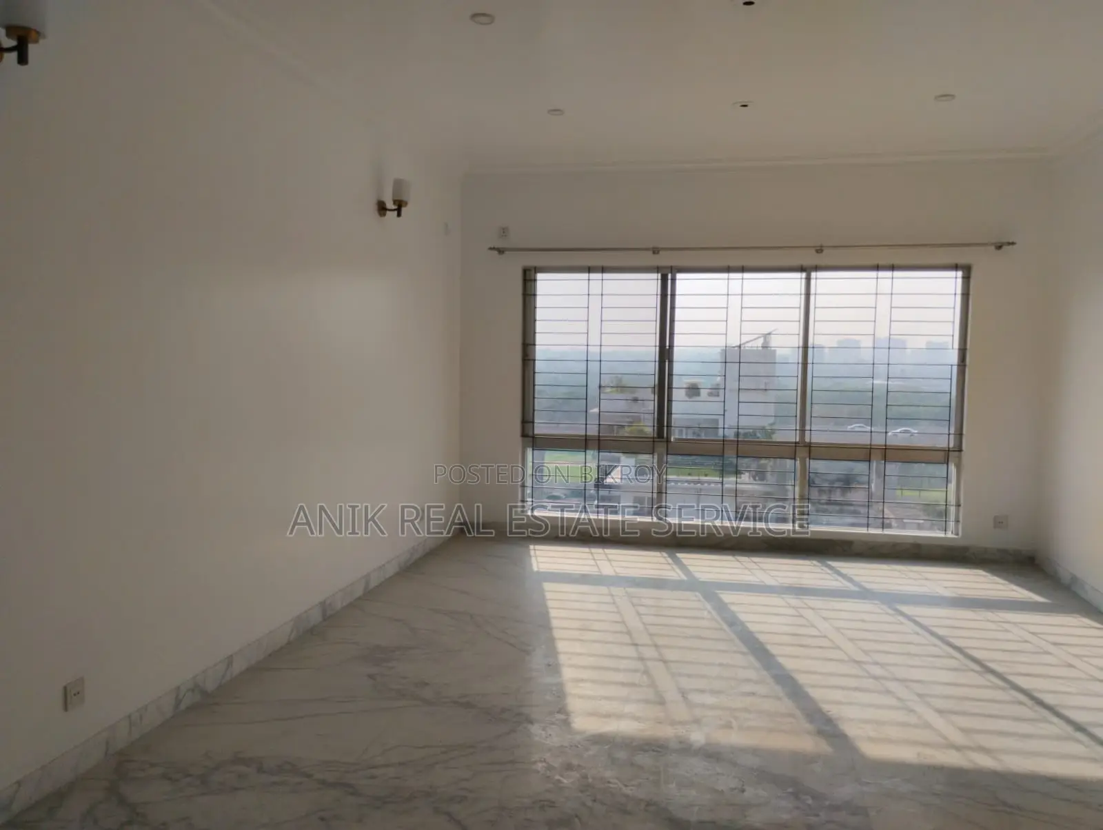 Swmming Pool Gym 4000 Sft Flat Rent At Banani in Banani