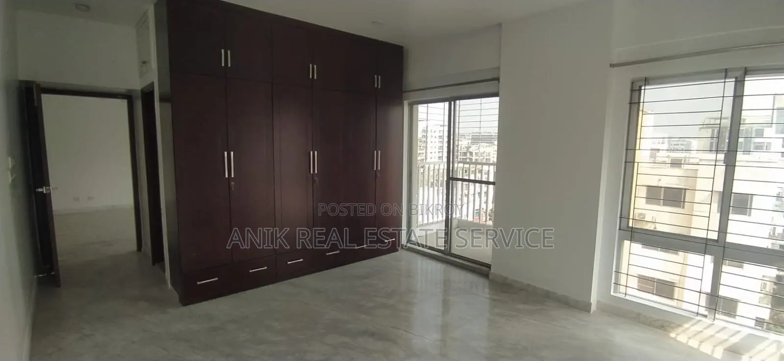 Swmming Pool Gym 4000 Sft Flat Rent At Banani in Banani