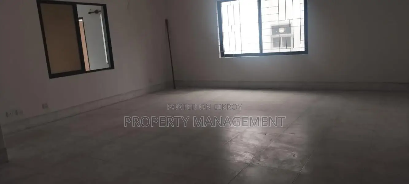 2400Sqft Office Space Rent Gulshan1 Nice View in Gulshan
