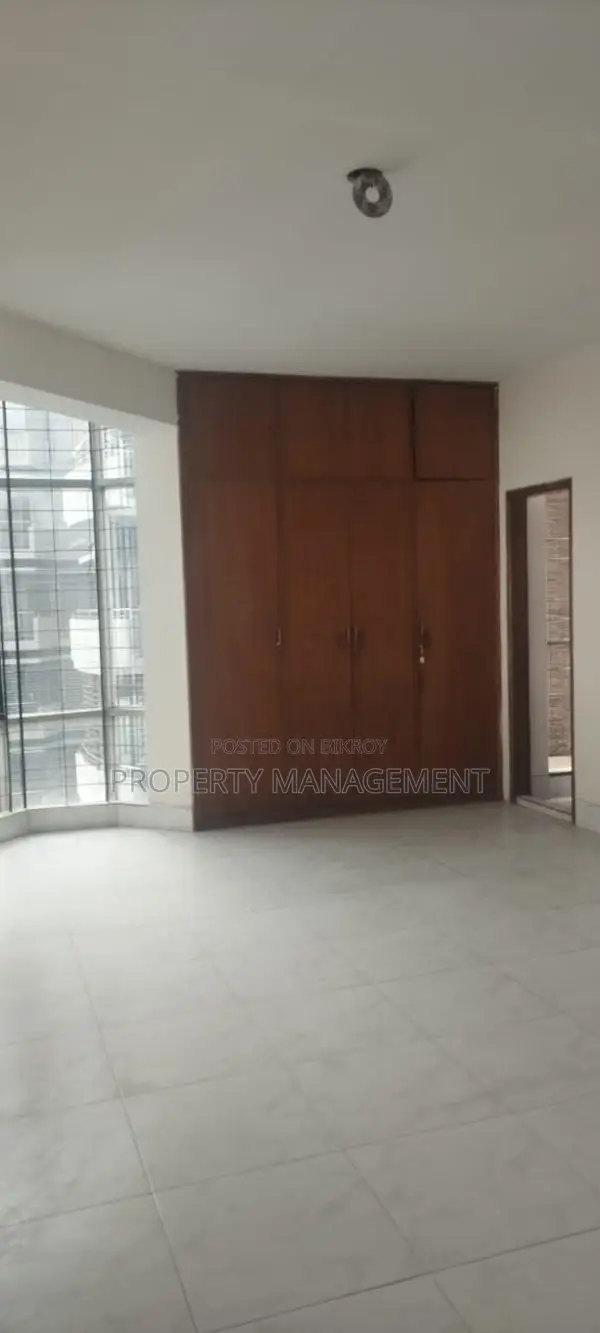 2400Sqft Office Space Rent Gulshan1 Nice View in Gulshan