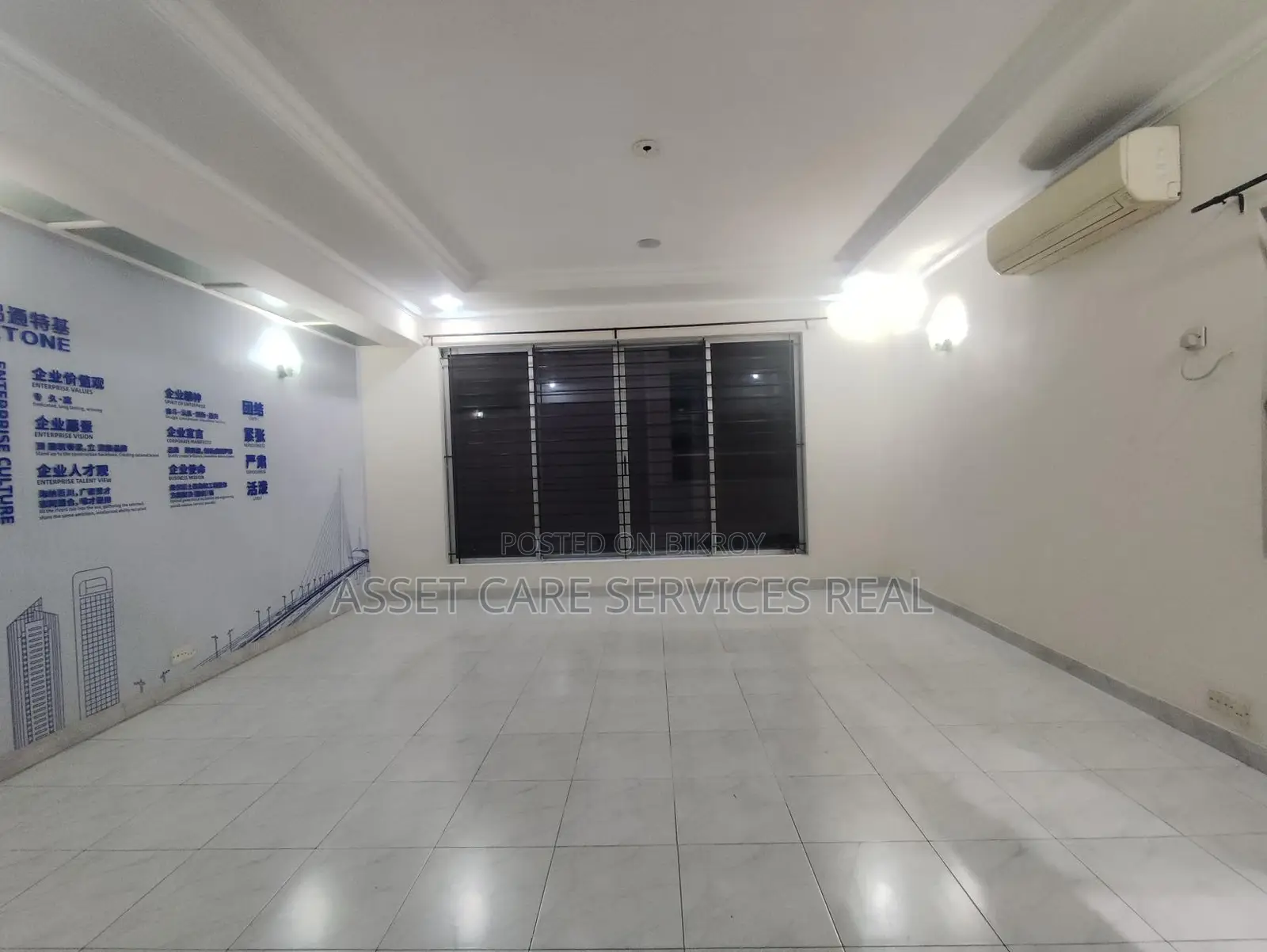 Duplex 4-Bedroom Apartment for Rent in Baridhara Diplomatic Zone in Baridhara