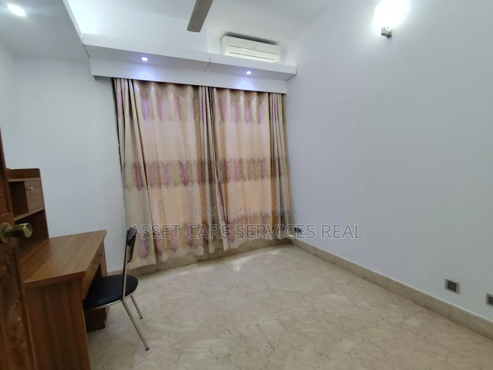 3Bed Fully-Furnished Apartment Rent Baridhara Diplomatic Zone in Baridhara