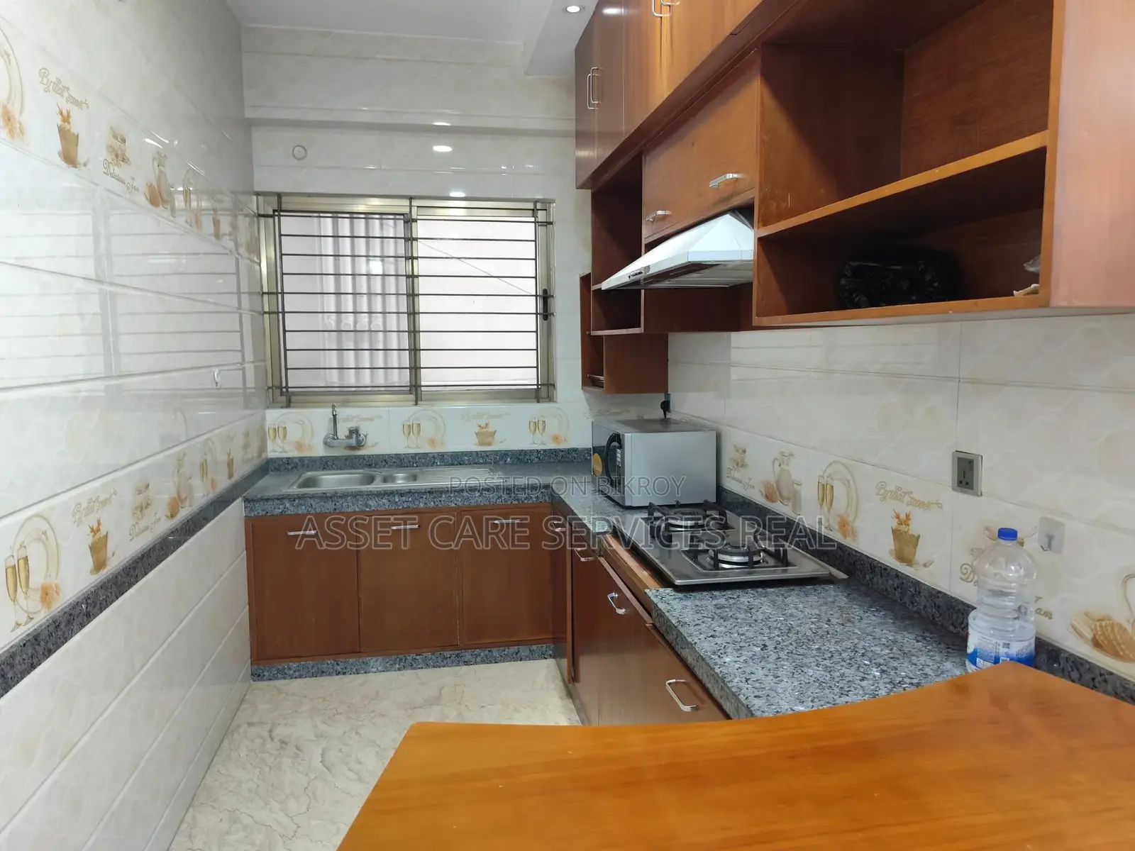 3Bed Fully-Furnished Apartment Rent Baridhara Diplomatic Zone in Baridhara