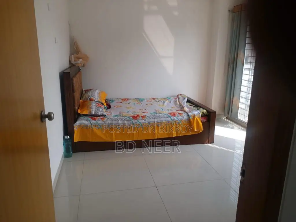 Full Furnished 4 Bed room 4000 SqFt Flat Available For Rent in Gulshan