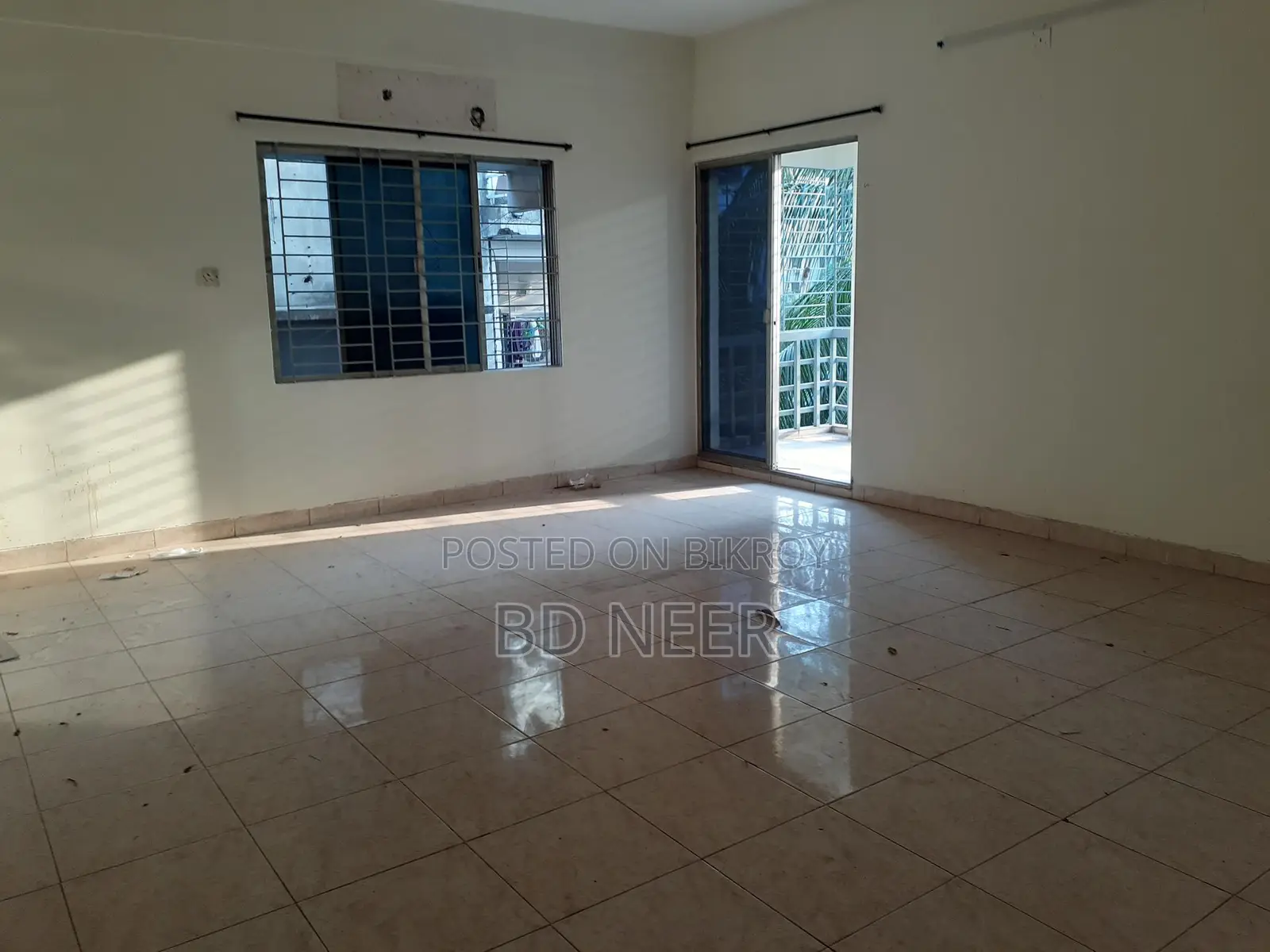 3000 Sq Ft 4 Bedroom Flat Rent in Gulshan-1 in Gulshan