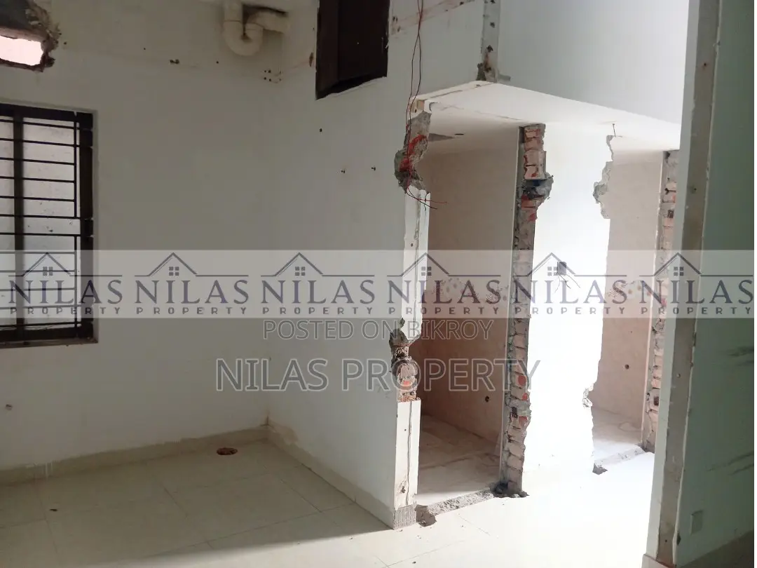 Prominent 2600 Sft Commercial Office Space for Rent in Uttara in Uttara