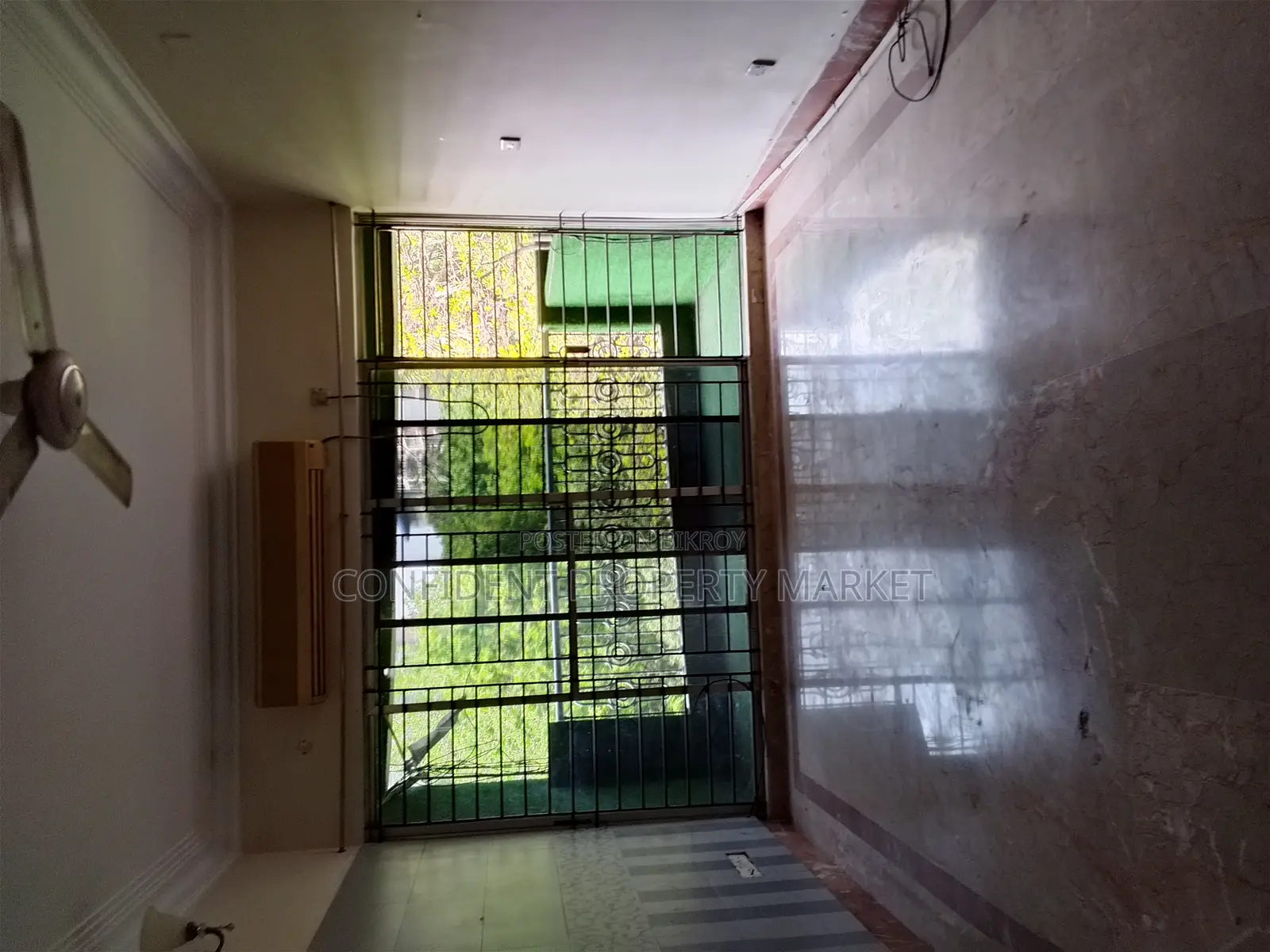 Semi Furnished Apartment For Rent In Gulshan in Gulshan