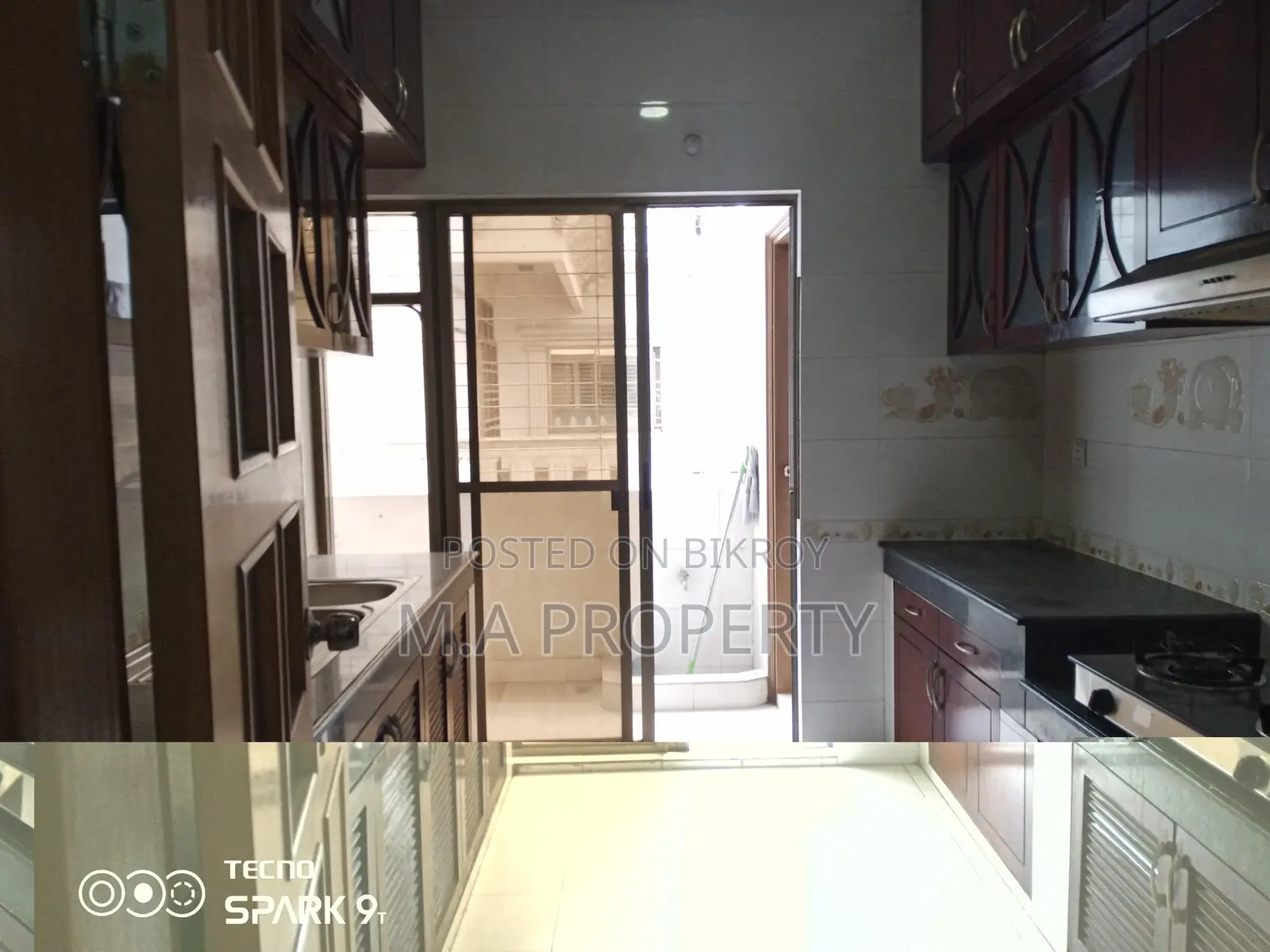 LUXURY 4BED FURNISHED FLAT RENT IN GULSHAN NORTH in Gulshan