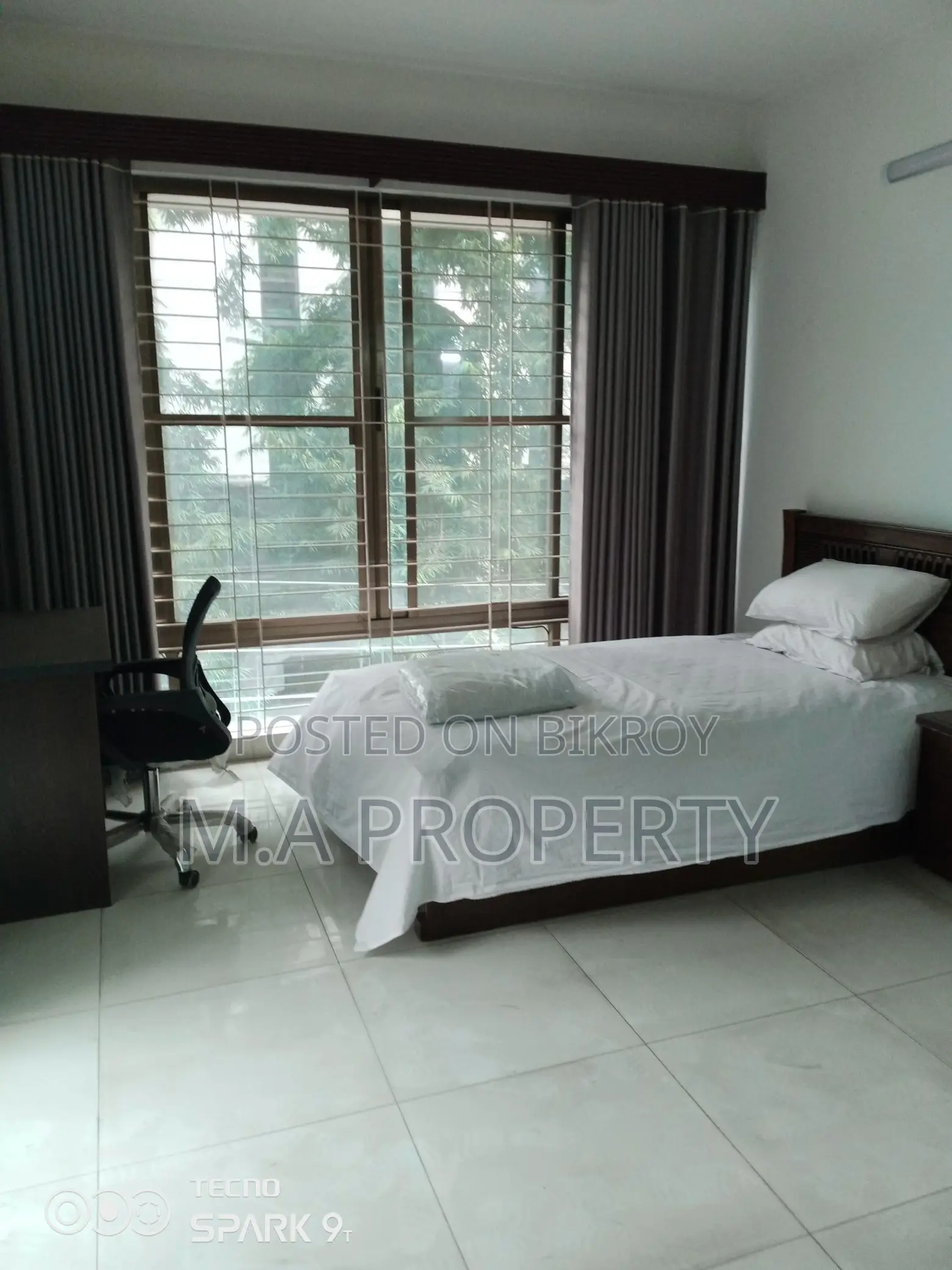 LUXURY 4BED FURNISHED FLAT RENT IN GULSHAN NORTH in Gulshan
