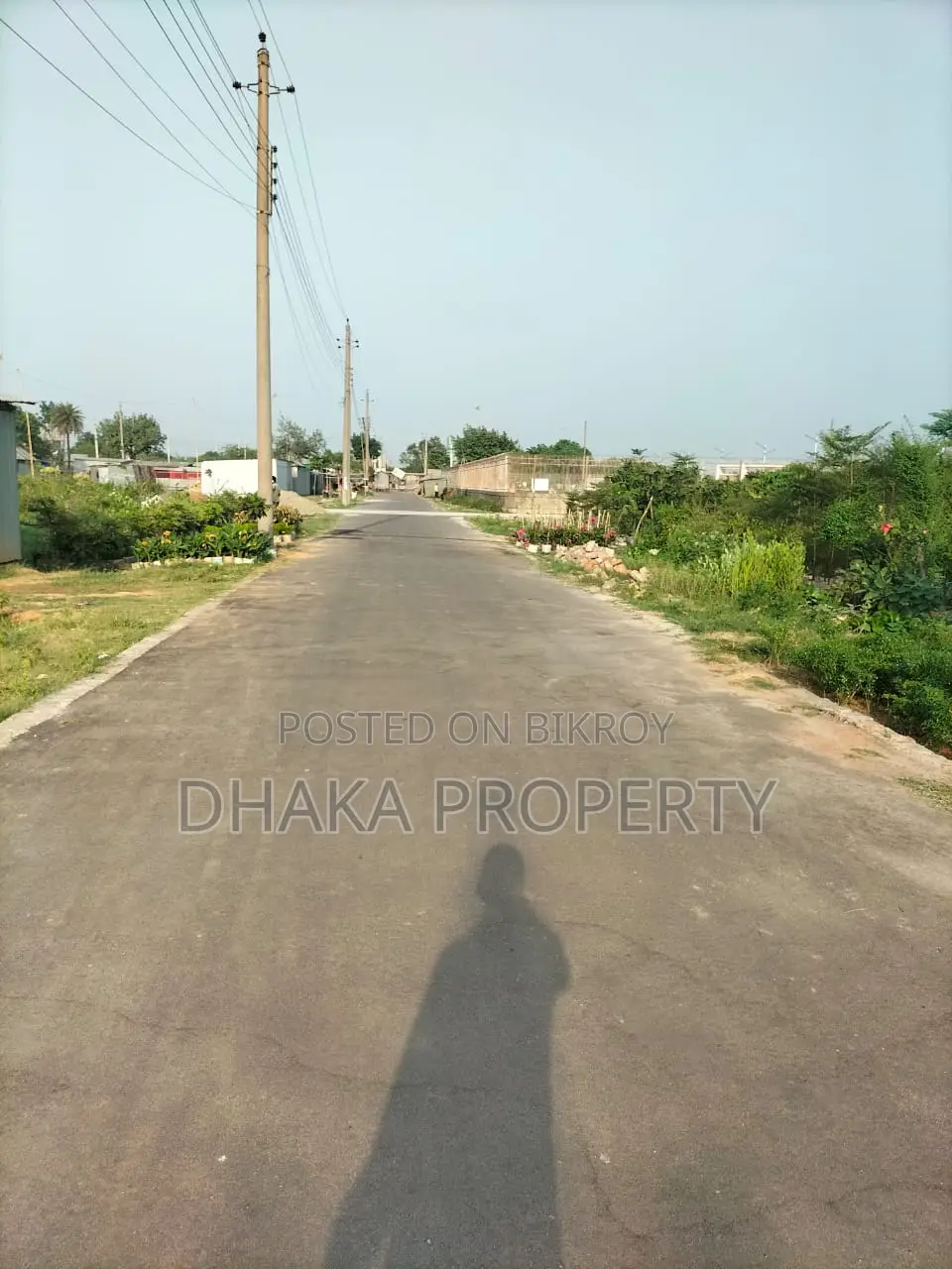 Corner 5 Katha Lake View South at Sector-15 in Purbachal