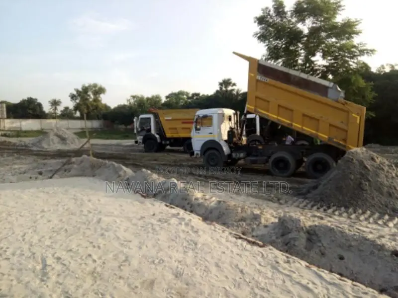 Navana's plot sale 5 katha beside purbachal in Purbachal