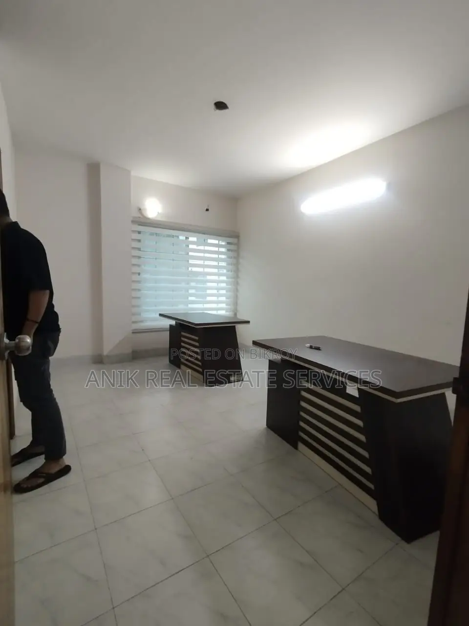 2500 Sft Office Space Rent At Gulshan 2 in Gulshan