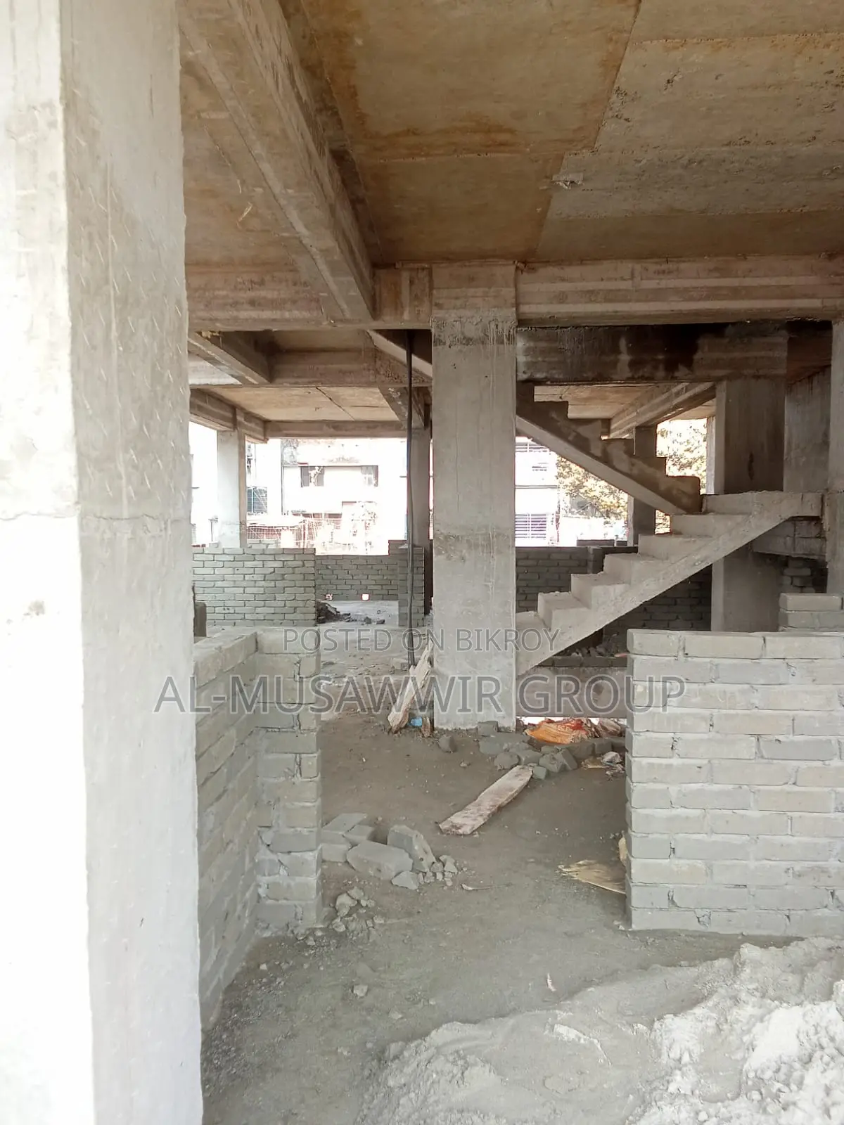 Modern Housing in the Best Location of the City in Mirpur
