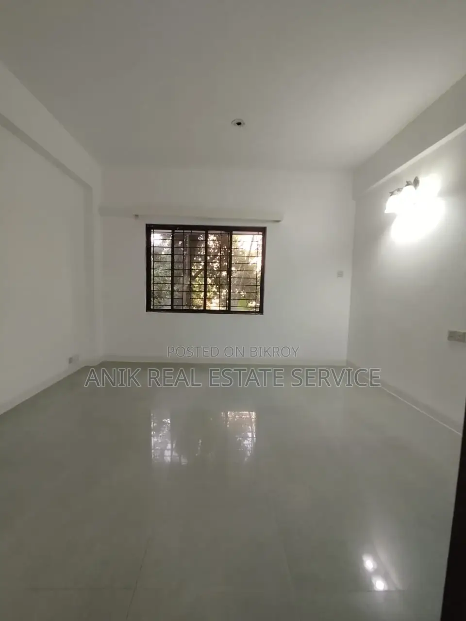 Good Quality 3 Bedroom Un Farnised Flat Rent At Gulshan 2 in Gulshan