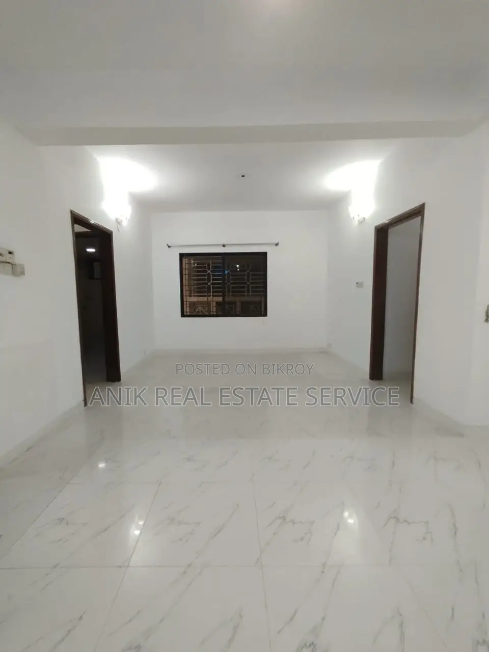 Good Quality 3 Bedroom Un Farnised Flat Rent At Gulshan 2 in Gulshan