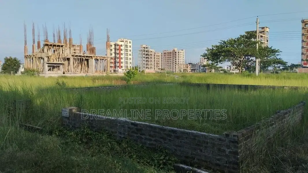 5 katha plot in N block for sale Bashundhara r/a in Basundhara