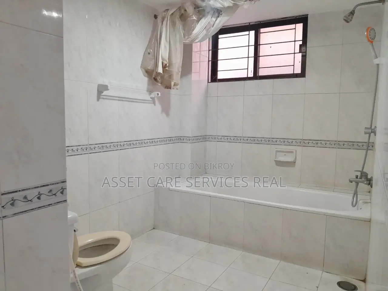 3Bed Fully-Furnishid Apartment Rent In Gulshan-2 in Gulshan