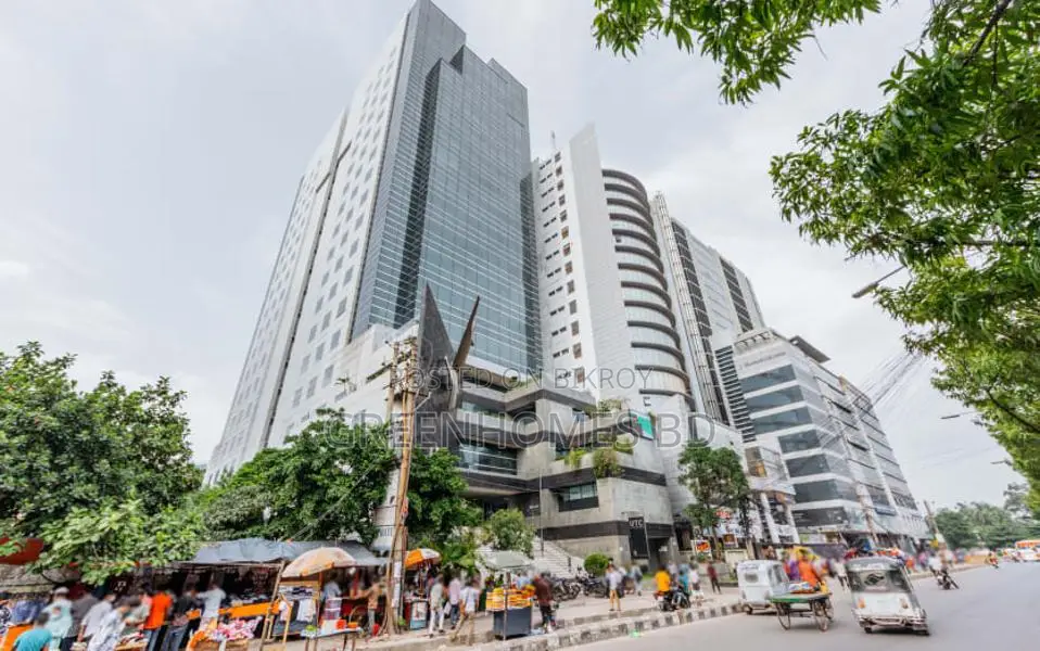Premium Commercial Space for Sale at Unique Trade Centre, Panthapath in Farmgate