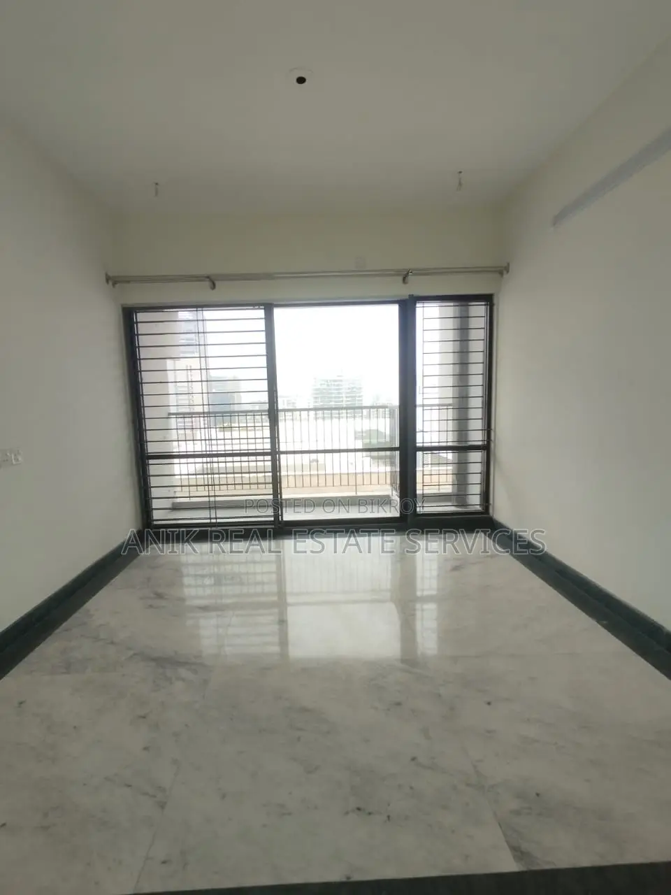 New Modern 4 Bedroom Un Farnised Flat Rent At Gulshan 2 in Gulshan