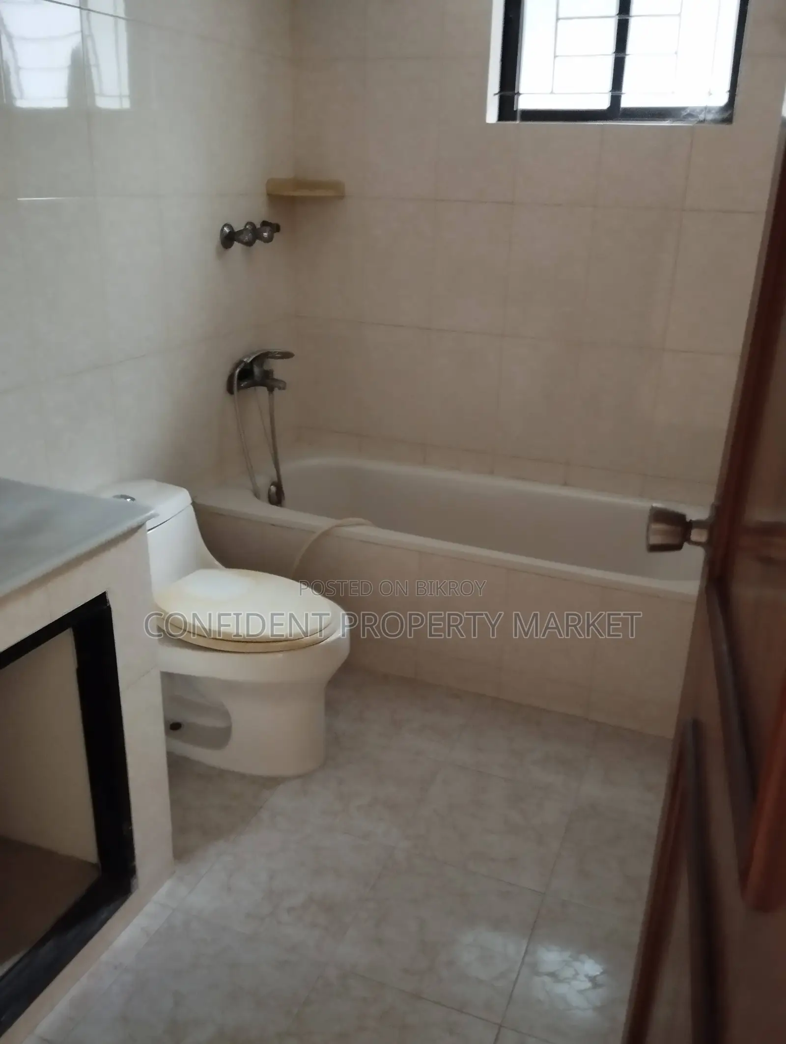 Full Furnished Apartment For Rent In Baridhara in Baridhara