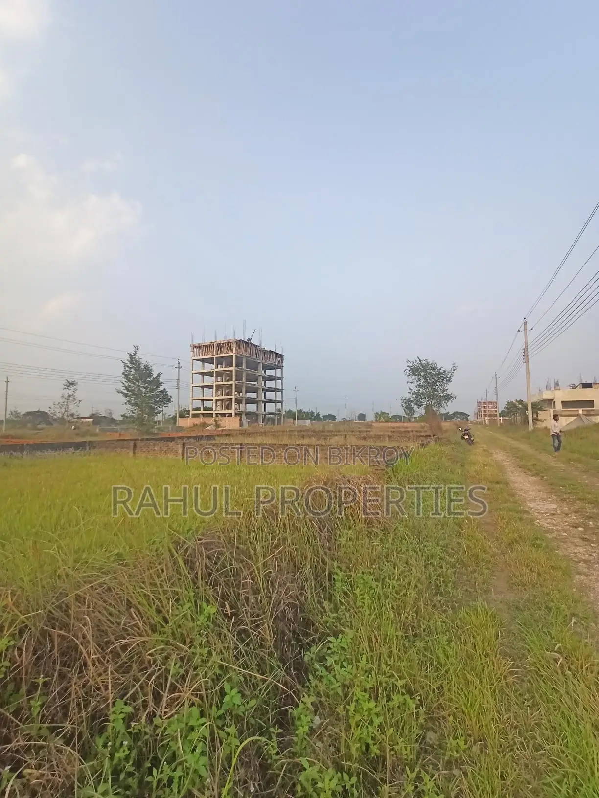 Urgent Need. Bashundhara [P Block] South-facing plot for sale in Basundhara