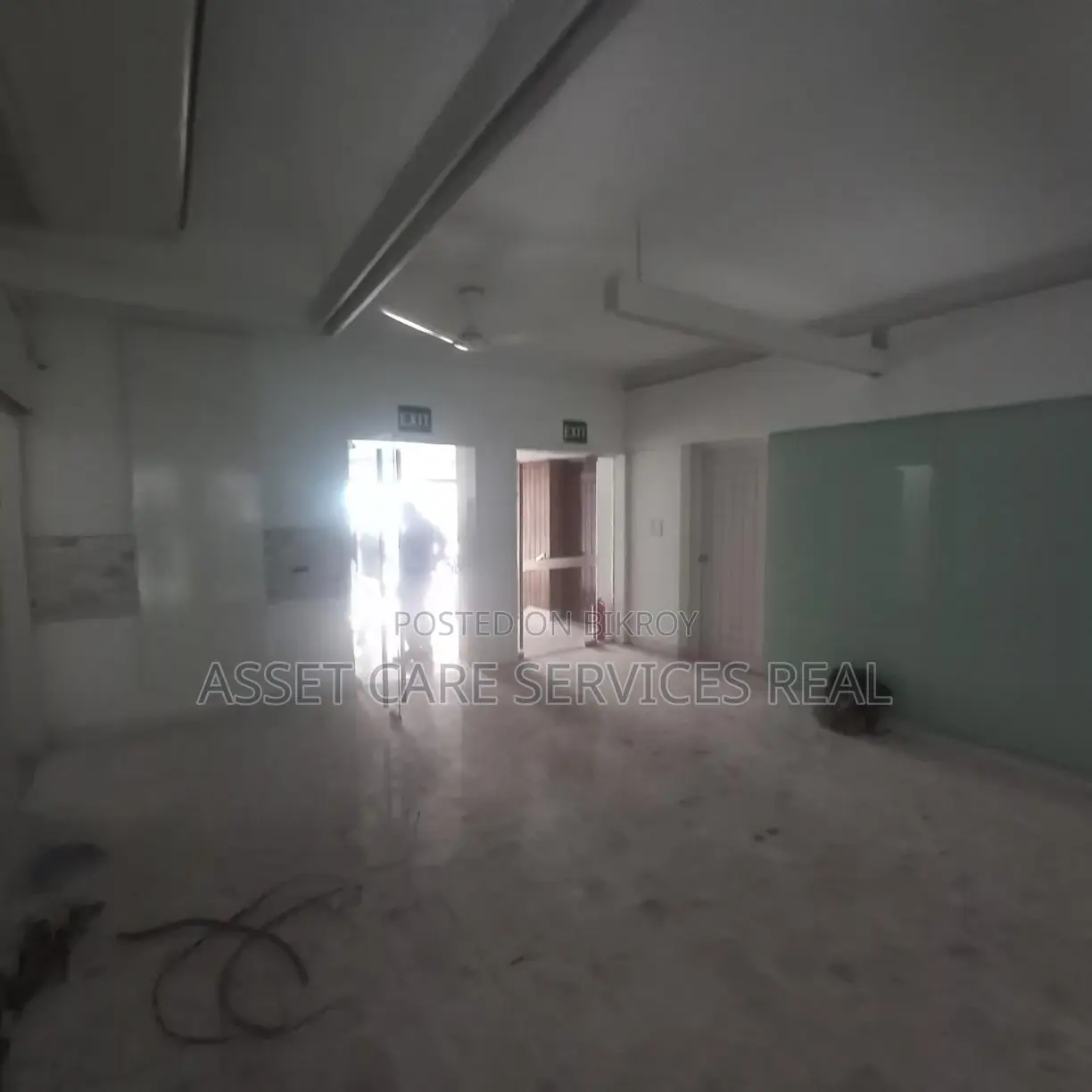 1600 Sqf commercial space rent Gulshan Tejgaon link road in Gulshan