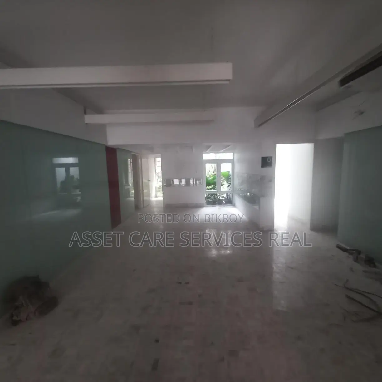 1600 Sqf commercial space rent Gulshan Tejgaon link road in Gulshan