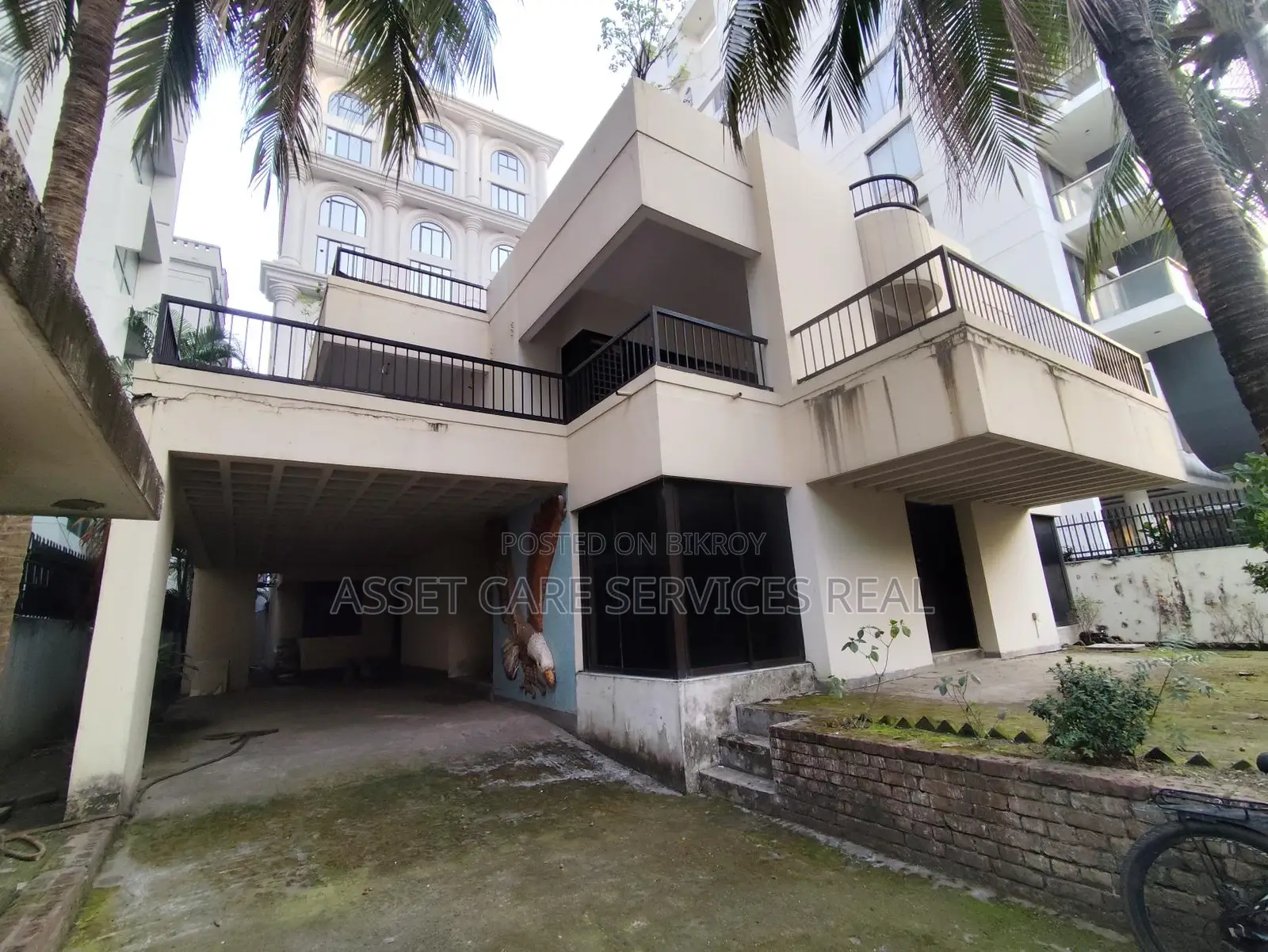 Independent House Rent Baridhara Diplomatic Zone in Baridhara