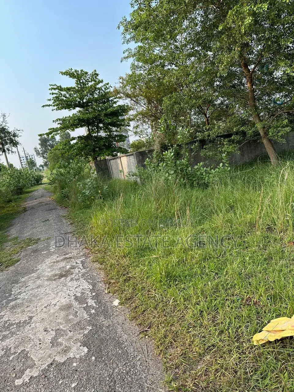 Sector=16C, 60"ft+60"ft Road Corner 5 Katha Plot Sale in Uttara